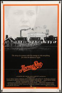 4a605 NORMA RAE 1sh '79 Sally Field in the story of a woman with the courage to risk everything!