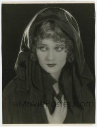 4b057 DOLORES COSTELLO 10.75x14 still '28 close portrait from Glorious Betsy by Preston Duncan!