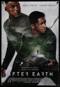 4d034 AFTER EARTH crash style int'l advance DS 1sh '13 image of Will Smith & son Jaden Smith!