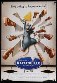 4d592 RATATOUILLE advance DS 1sh '07 Patton Oswalt, great image of mouse w/knives!