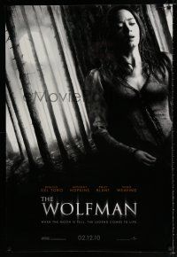 4d826 WOLFMAN teaser DS 1sh '10 werewolf horror, pretty Emily Blunt on the run!