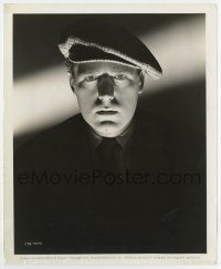 4m889 WOLF MAN 8.25x10 still '41 great moody close up of transfixed Patric Knowles in shadows!