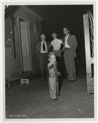4m763 SIROCCO 8x10.25 candid still '51 Stephen Bogart w/ mom Lauren Bacall & dad Humphrey by Lippman