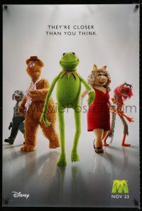 4r530 MUPPETS teaser DS 1sh '11 Kermit, Fozzie, Miss Piggy, they're closer than you think!