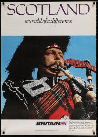 4z173 SCOTLAND 28x39 English travel poster '70 cool close up of bagpipe player!