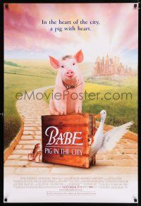 5c084 BABE PIG IN THE CITY advance DS 1sh '98 cute image of director George Miller's talking pig!