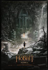 5c339 HOBBIT: THE DESOLATION OF SMAUG teaser DS 1sh '13 cool image of Bilbo outside Erebor!