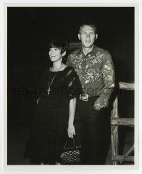 5d677 NEVADA SMITH candid 8x10 still '66 Steve McQueen & wife attending Western Party for TOA!
