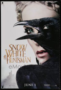 5k705 SNOW WHITE & THE HUNTSMAN June 1 teaser 1sh '12 sexy Charlize Theron, clever design!