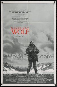 5r714 NEVER CRY WOLF 1sh '83 Walt Disney, great image of Charles Martin Smith alone in wild!