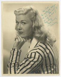 5t388 DORIS DAY signed deluxe 8x10 still '40s great youthful portrait of the legendary star!