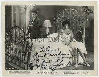 5t391 ELIZABETH TAYLOR signed 8x10.25 still '58 with Paul Newman in Cat on a Hot Tin Roof!
