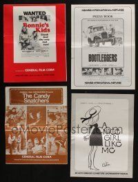 5x114 LOT OF 25 UNCUT PRESSBOOKS '50s-70s advertising images from a variety of movies!