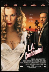 5z512 L.A. CONFIDENTIAL int'l 1sh '97 close up of sexy Kim Basinger in low-cut white dress!