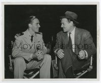 6a050 ADVENTURE candid 8.25x10 still '45 Clark Gable & Greer Garson's much younger husband on set!