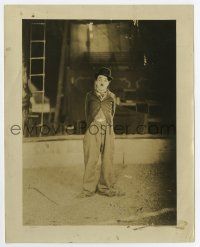 6a196 CIRCUS deluxe 8x10 still '28 best image of Charlie Chaplin as The Tramp, slapstick classic!