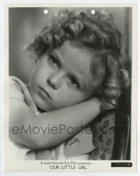 6a628 OUR LITTLE GIRL 8x10.25 still '35 great head & shoulders close up of cute Shirley Temple!