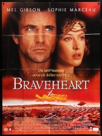 6b733 BRAVEHEART French 1p '95 different image of Mel Gibson as William Wallace & Sophie Marceau!