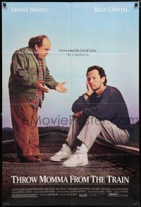 6f887 THROW MOMMA FROM THE TRAIN 1sh '87 great image of Danny DeVito, Billy Crystal!