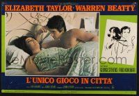 6j486 ONLY GAME IN TOWN Italian photobusta '70 Elizabeth Taylor & Warren Beatty are in Las Vegas!