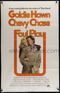 7b265 FOUL PLAY 1sh '78 wacky Lettick art of Goldie Hawn & Chevy Chase, screwball comedy!