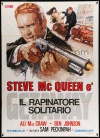 7c607 GETAWAY Italian 1p R70s different art of Steve McQueen w/shotgun, Ali McGraw, Sam Peckinpah