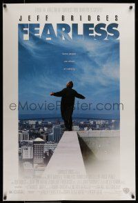 7g241 FEARLESS DS 1sh '93 Peter Weir directed, Jeff Bridges standing on edge of building rooftop!