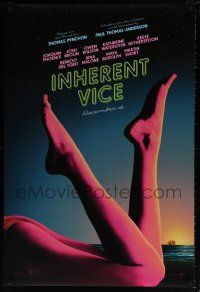 7g363 INHERENT VICE teaser DS 1sh '14 Joaquin Phoenix, Brolin, Wilson, sexy image of legs on beach