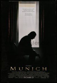 7g532 MUNICH advance DS 1sh '05 Steven Spielberg, murders at the 1972 Olympics in Germany!