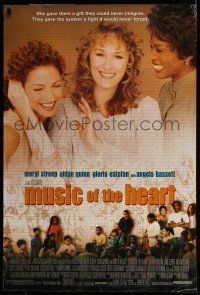 7g533 MUSIC OF THE HEART DS 1sh '99 Wes Craven, smiling Meryl Streep, Gloria Estefan & Bassett!