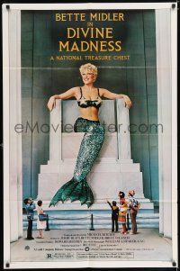 7h265 DIVINE MADNESS style B 1sh '80 wacky image of Bette Midler as part of Mt. Rushmore!