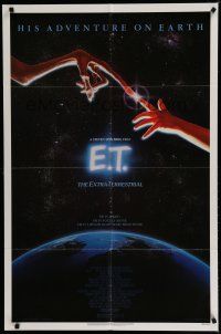 7h281 E.T. THE EXTRA TERRESTRIAL studio style 1sh '82 Drew Barrymore, Steven Spielberg, Alvin art!