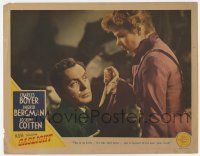 7j253 GASLIGHT LC '44 Ingrid Bergman tells Charles Boyer the knife is a figment of her poor mind!