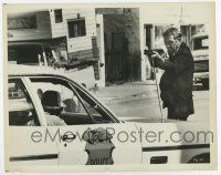 7m390 GETAWAY 8x10.25 still '72 great image of Steve McQueen pointing his shotgun at cops!