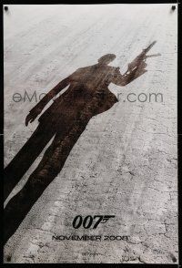 7r580 QUANTUM OF SOLACE teaser DS 1sh '08 Daniel Craig as James Bond, cool shadow image!