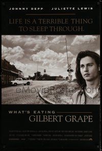7r823 WHAT'S EATING GILBERT GRAPE DS 1sh '93 huge close up of Johnny Depp in small town!