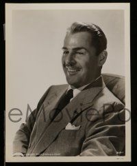 7s874 BRIAN DONLEVY 3 8x10 stills '40s cool close up portraits of the actor in suit and tie!