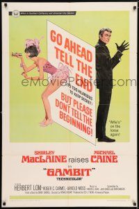 7t422 GAMBIT 1sh '67 art of sexy Shirley MacLaine & Michael Caine preparing for crime!