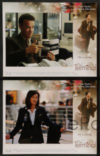 7w671 TERMINAL 8 LCs '04 images of Tom Hanks, Catherine Zeta-Jones, directed by Steven Spielberg!