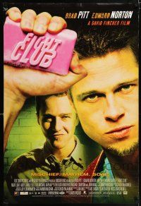 8d753 FIGHT CLUB 27x40 video poster '99 Edward Norton and Brad Pitt & bar of soap!