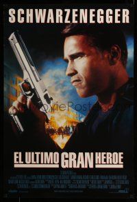 8k424 LAST ACTION HERO Spanish/U.S. export DS 1sh '93 different image of Schwarzenegger with gun!