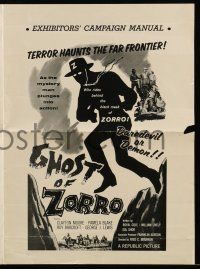 8m463 GHOST OF ZORRO pressbook '59 cool art of masked hero Clayton Moore, daredevil or demon!