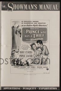 8m642 PRINCE WHO WAS A THIEF pressbook '51 romantic art of Tony Curtis & pretty Piper Laurie!