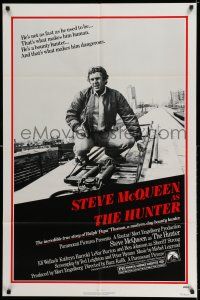 8p461 HUNTER 1sh '80 great image of bounty hunter Steve McQueen!