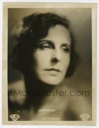 8r055 S.O.S. EISBERG German LC #56 '33 close head & shoulders portrait of Leni Riefenstahl!