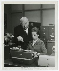 8s549 MARNIE candid 8.25x10 still '64 Alfred Hitchcock talks to Tippi Hedren at typewriter!