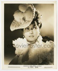 8s574 MERLE OBERON 8.25x10 still '41 close portrait wearing huge hat & puffy lace gown from Lydia!