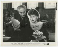 8s738 ROXIE HART 8x10 still '42 Menjou as Billy Flynn with Ginger Rogers in courtroom, Chicago!