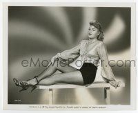 8s779 SHELLEY WINTERS 8.25x10 still '48 the sexy star in fishnets from Larceny!