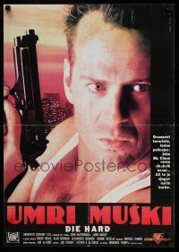 8t371 DIE HARD Yugoslavian 19x27 '88 best close up of Bruce Willis as John McClane holding gun!